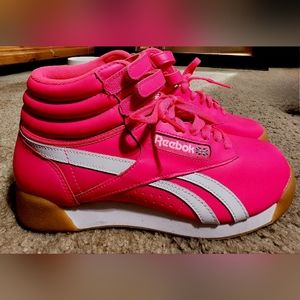 Reebok Classic Freestyle Aerobics Sneakers Sz 7 🔥HOT PINK high top